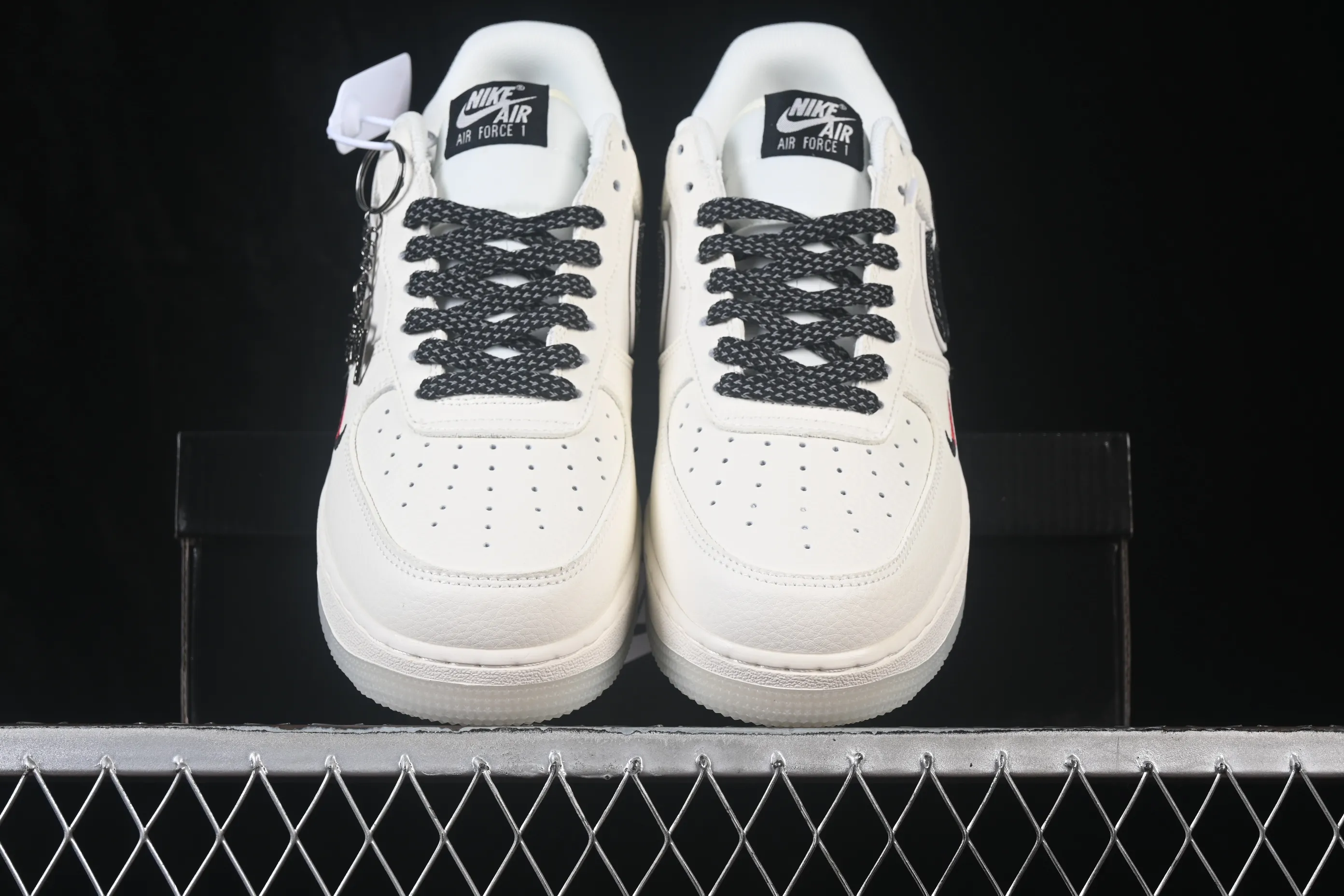 All categories Nk Air Force 1 Air Force series Nk Air Force 1 Low Air Force low-top Nike Air Force 1'07 Low joint model Air Force 1 low-top casual sneakers DN9688-105